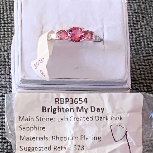 Bomb Party Lab Create Dark Pink Sapphire on rhodium - Picture 2 of 3